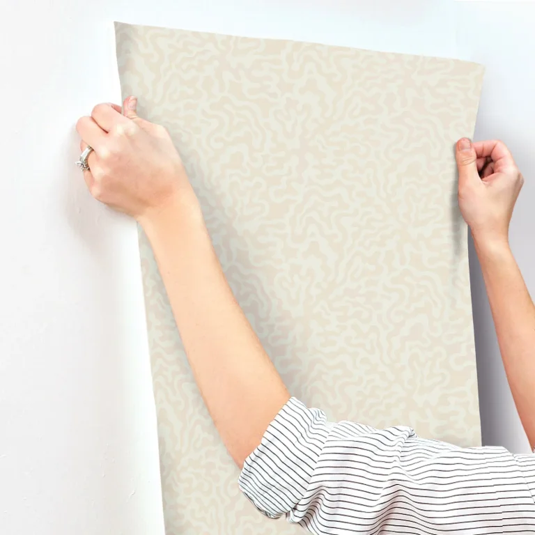 Nebulous Cloud Wallpaper - Almond/Metallic — Image 9