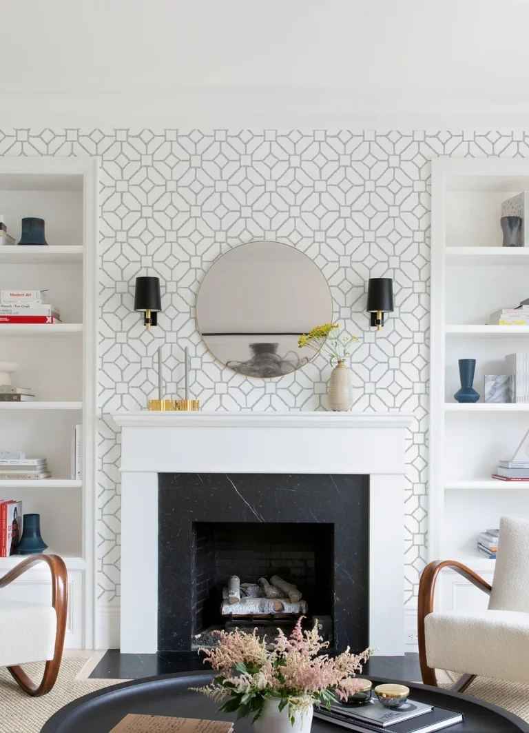 Addis Trellis Wallpaper - Grey — Image 4