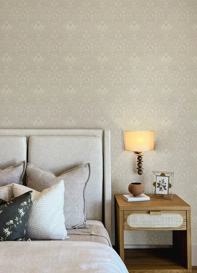 Mara Tulip Ogee Wallpaper - Beige — Ảnh 2