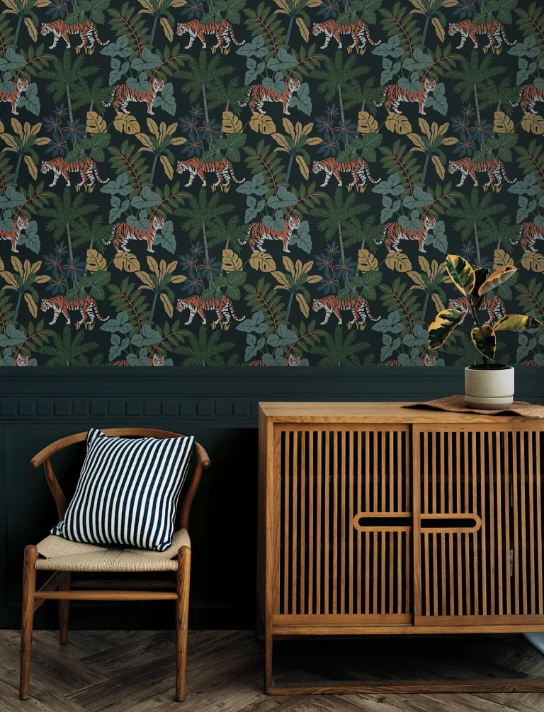 Caspian Jungle Prowl Wallpaper - Navy — Ảnh 2