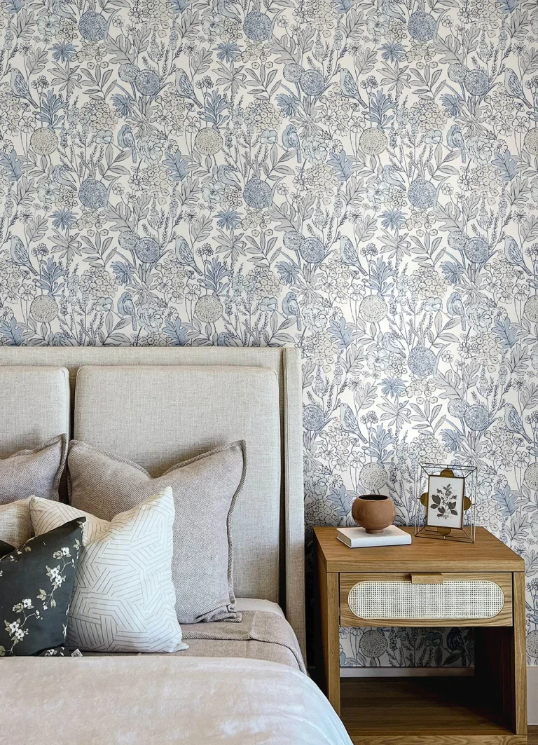 Chesapeake Goldfinch Birds and Blooms Wallpaper - Blue — Ảnh 2