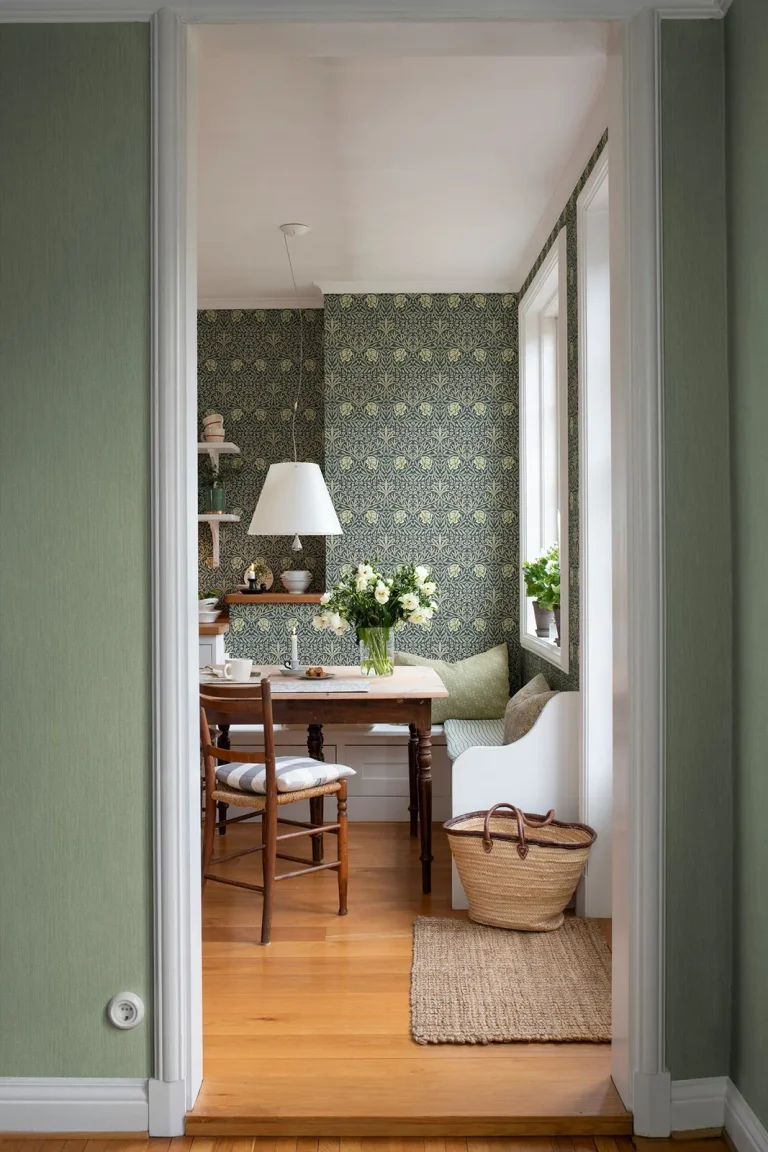 Oxford Union Floral Vines Wallpaper - Sea Green — Ảnh 3