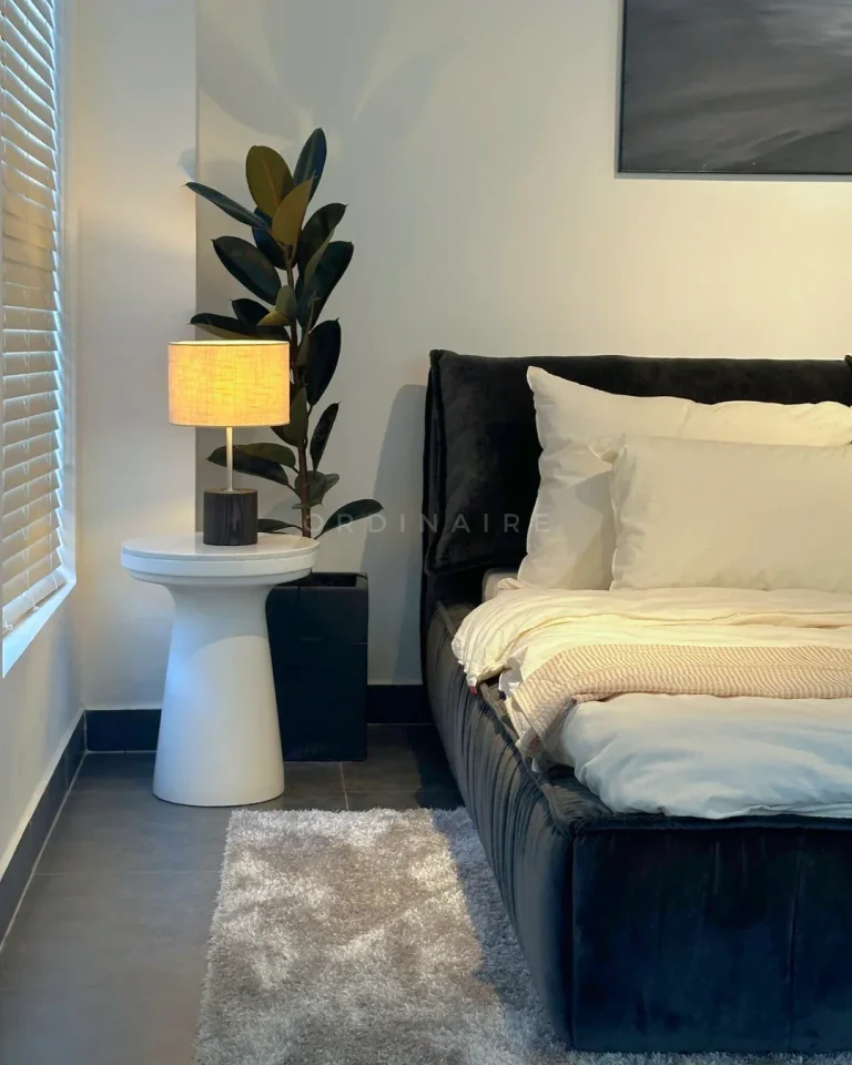 PILLAR TABLE LAMP — Image 5