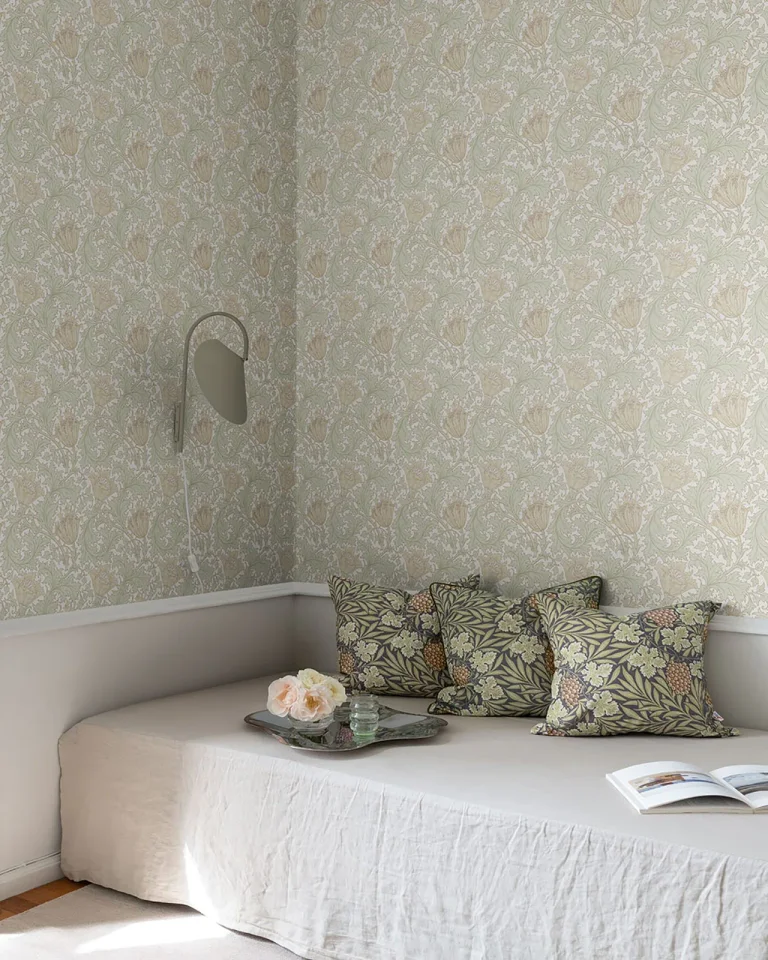 Anemone Floral Trail Wallpaper - Light Green — Ảnh 4