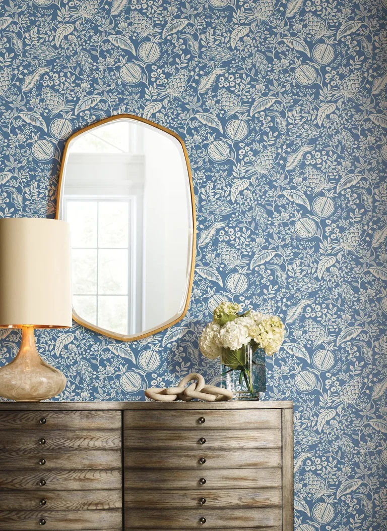 Rifle Paper Co. Pomegranate Peel and Stick Wallpaper - Blue & Ivory — Ảnh 4