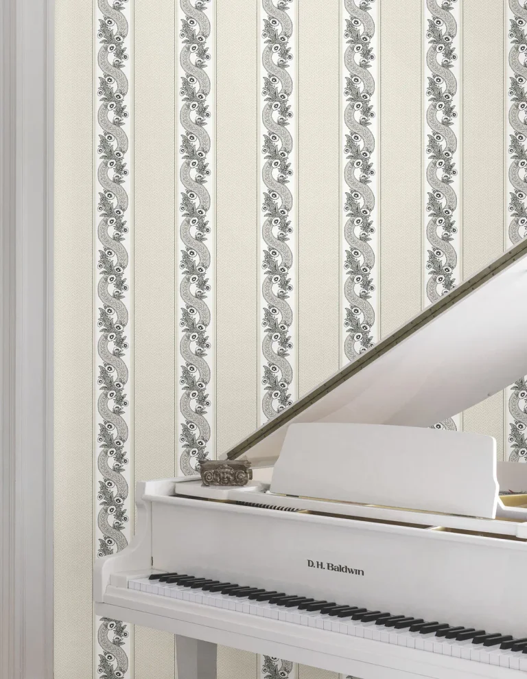 Ronald Redding Abbey's Garland Wallpaper - Black & White — Ảnh 4