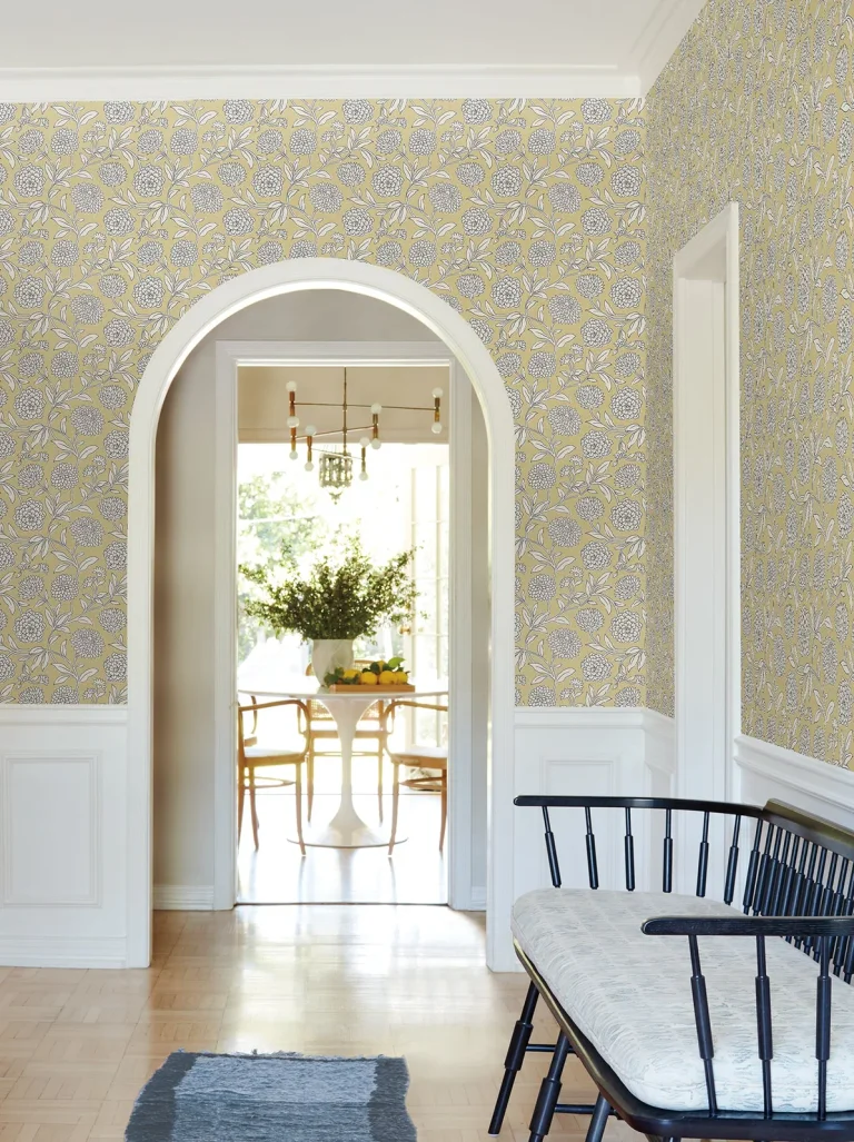 Chatsworth Garden Floral Trail Wallpaper - Butter
