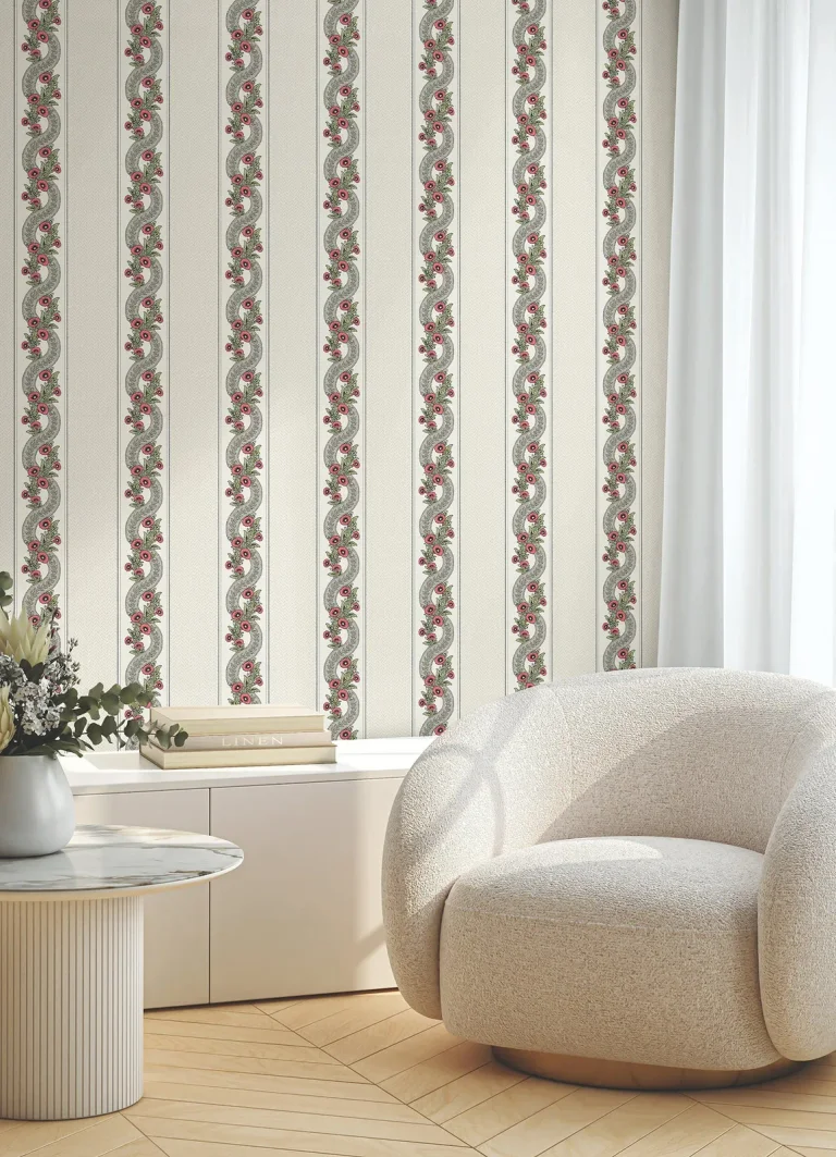Ronald Redding Abbey's Garland Wallpaper - Red & Green — Ảnh 5