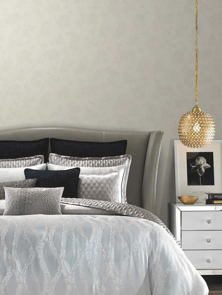 Candice Olson Flutter Vine Wallpaper - Light Neutral — Image 4