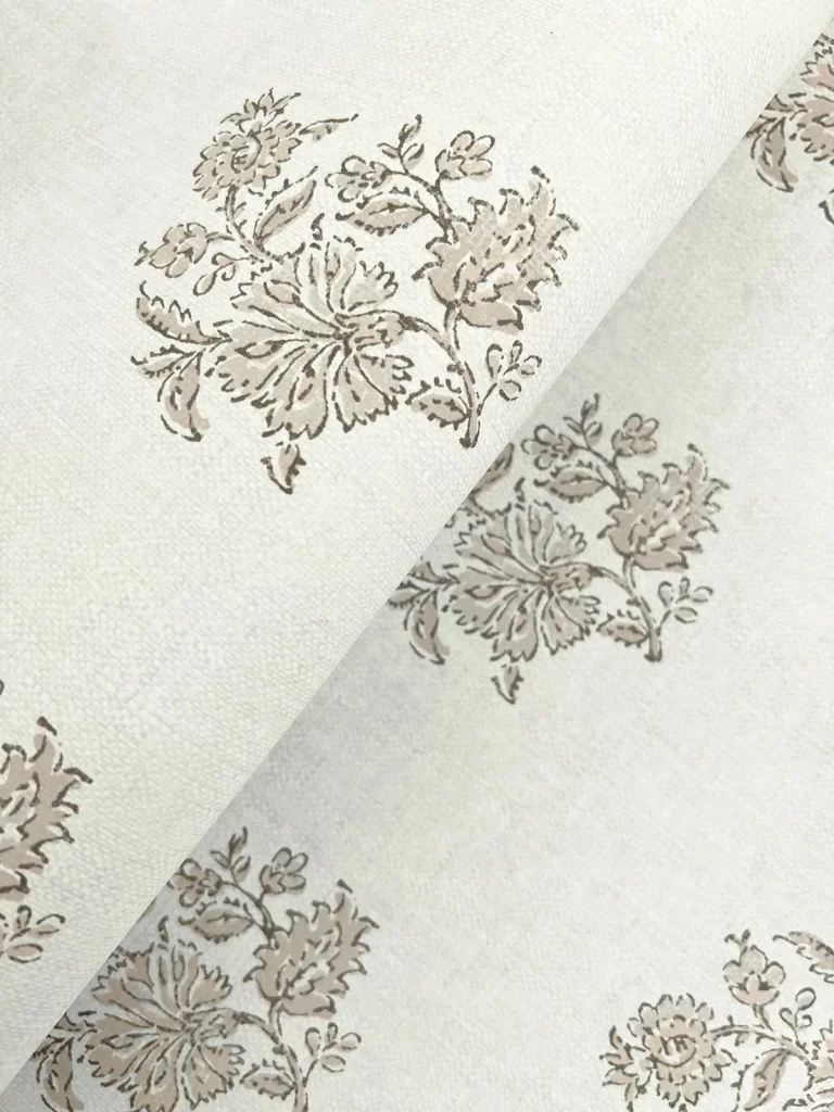 Overbrook Bouquet Toss Wallpaper - Taupe — Ảnh 2