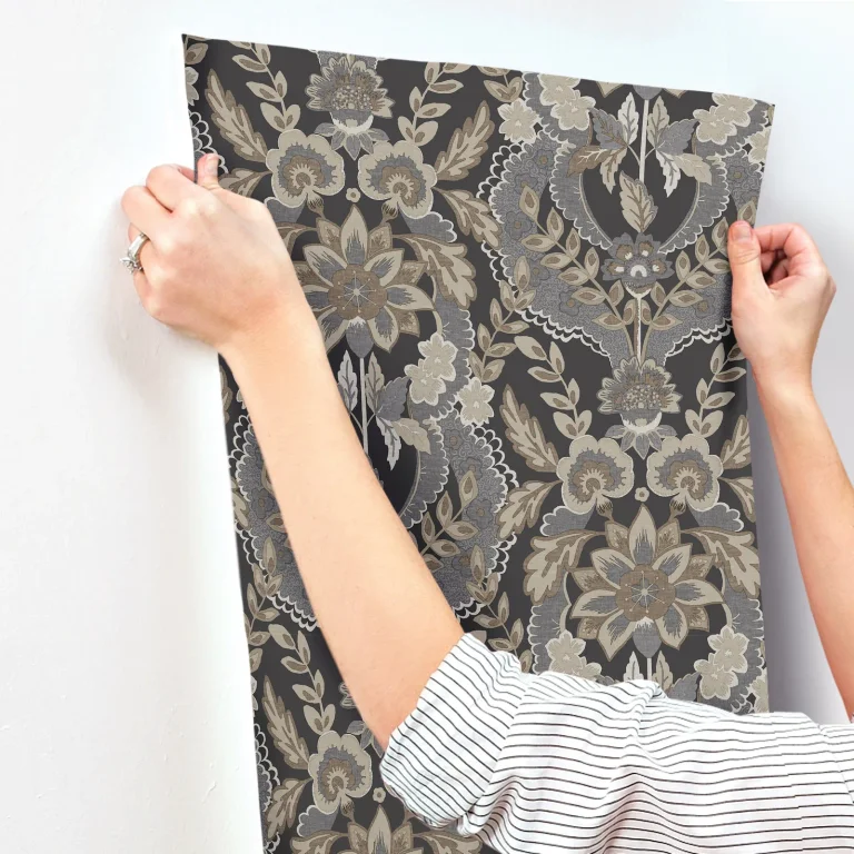 Chris Loves Julia Collins Damask Wallpaper - Charcoal — Ảnh 5