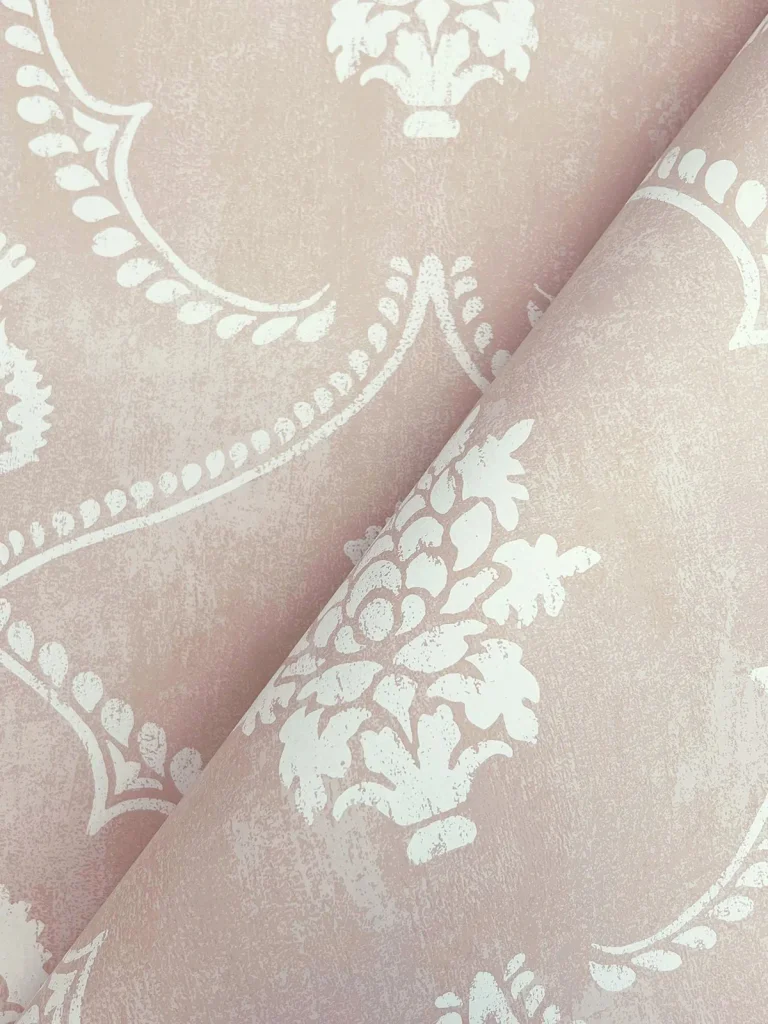 Ronald Redding Royal Damask Wallpaper - Blush — Ảnh 2