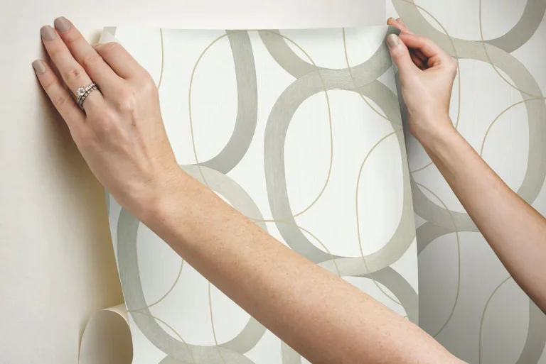 Candice Olson Interlock Peel and Stick Wallpaper - Light Taupe — Ảnh 8