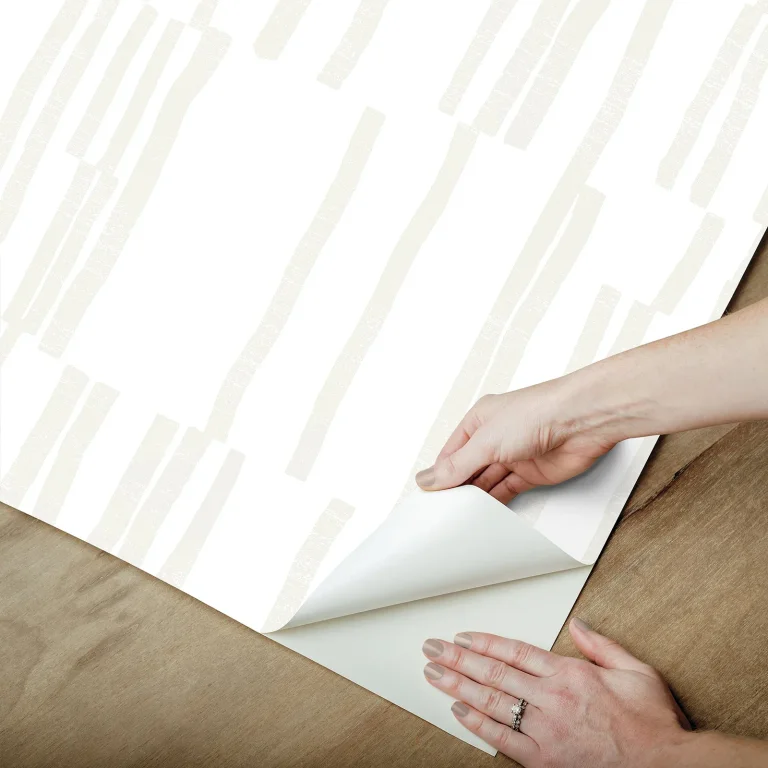 Nikki Chu Koso Peel and Stick Wallpaper - Pearl & White — Ảnh 3
