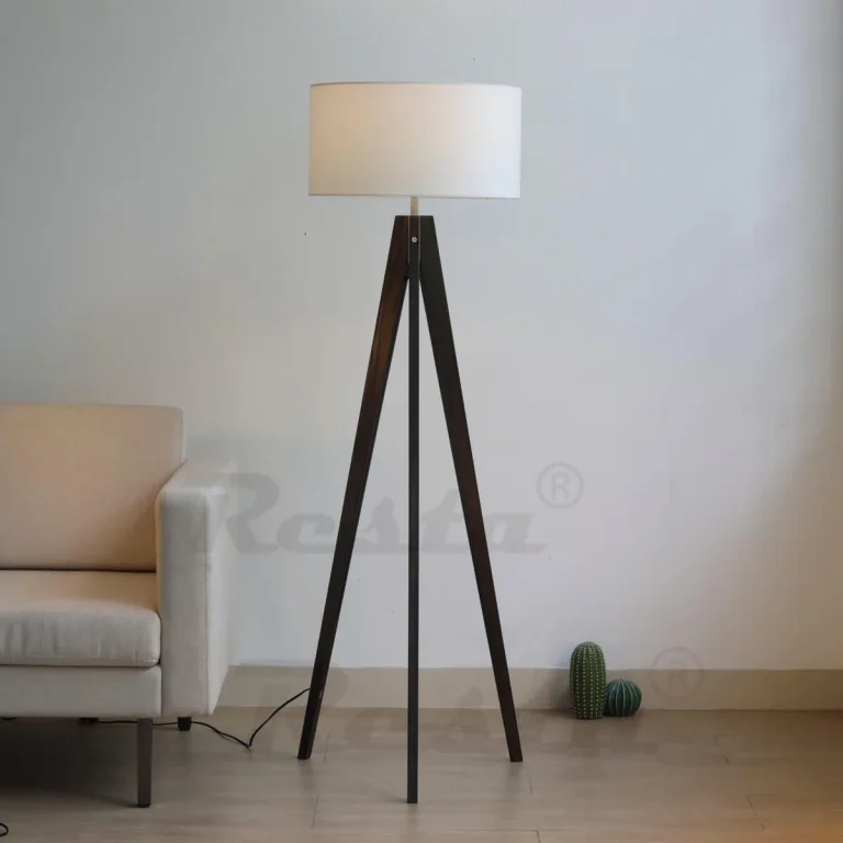 Tripod Resta 05 floor lamp - den — Image 4