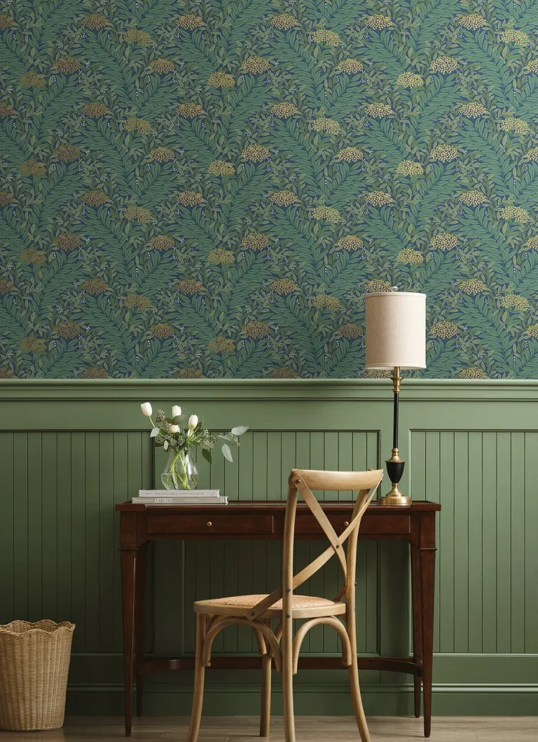 Rifle Paper Co. Highgrove Wallpaper - Navy — Ảnh 3