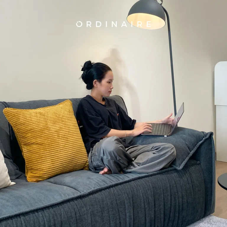 MODERN EMBRACE - LIVING ROOM SET — Ảnh 6