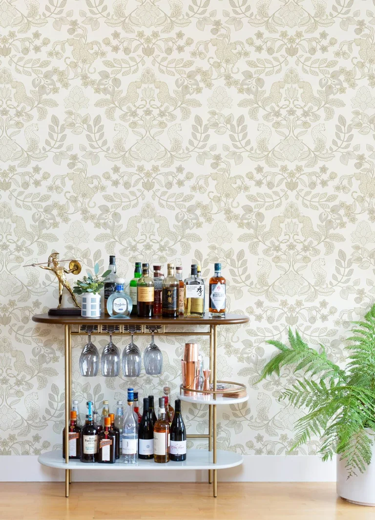 Getty Jungle Damask Wallpaper - Cream