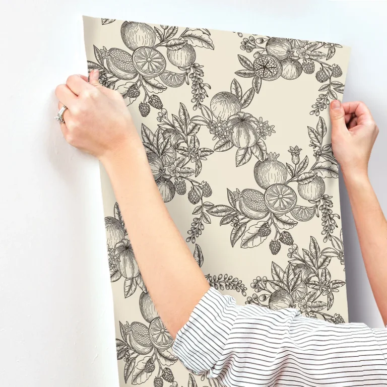 Chris Loves Julia Gerty Fruit Toile Wallpaper - Black — Ảnh 7