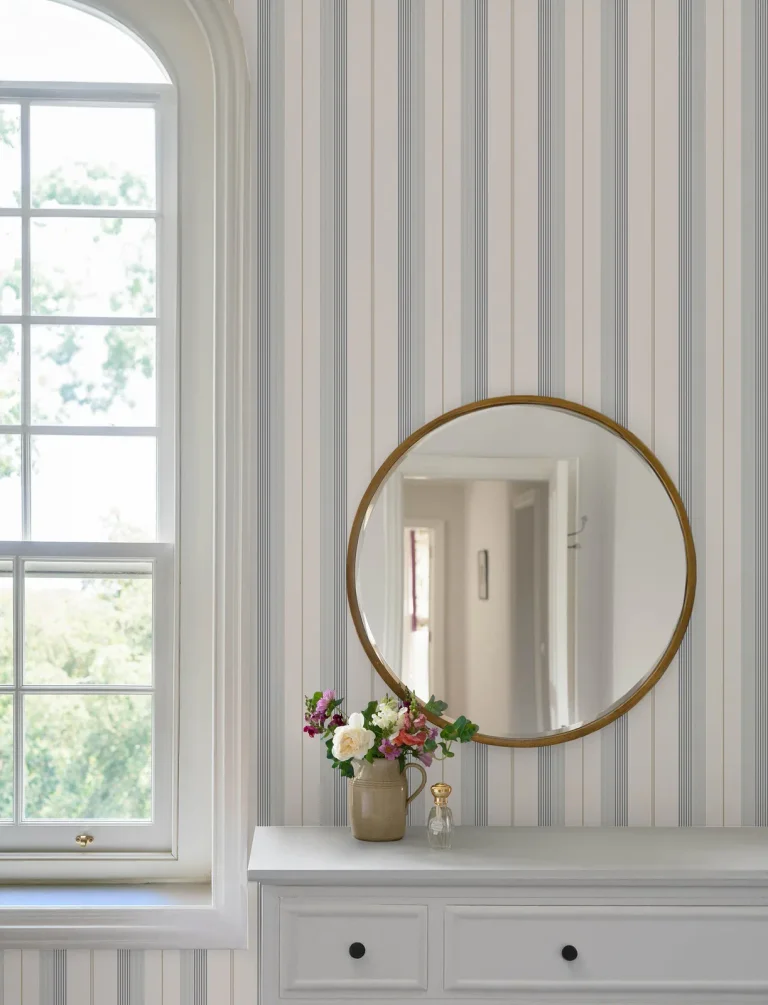 Herrgård Stripe Wallpaper - Light Blue — Image 4
