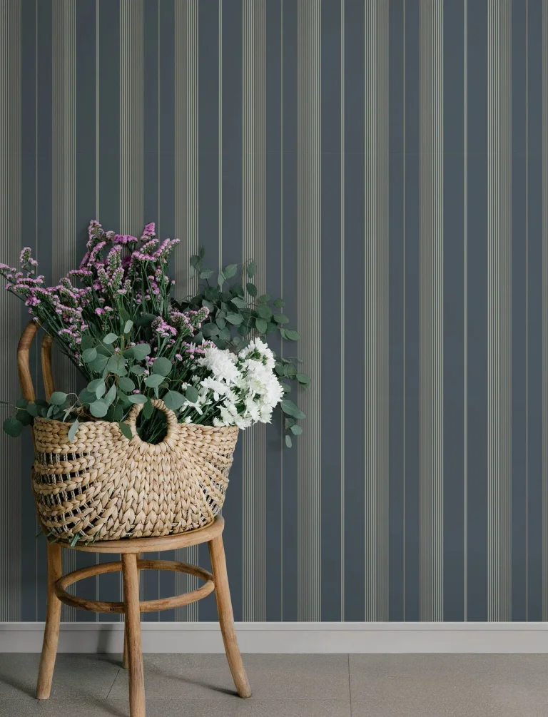 Herrgård Stripe Wallpaper - Navy — Ảnh 5