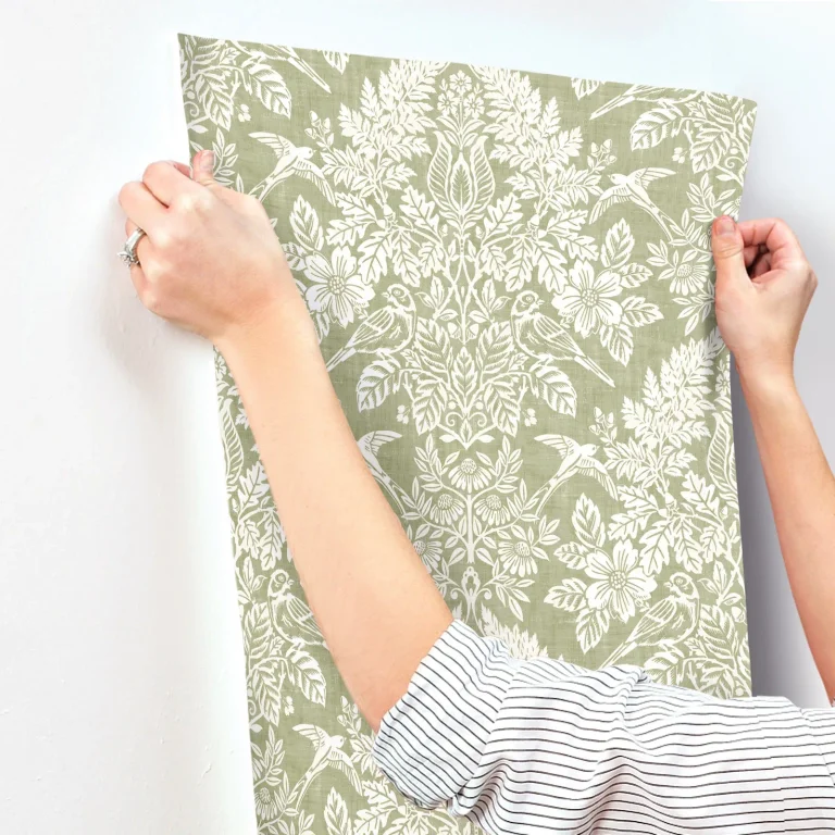 Chris Loves Julia Finch Woodland Damask Wallpaper - Light Green — Image 4