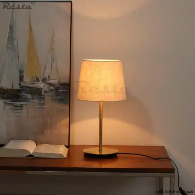 Resta 15 table lamp — Salt and pepper