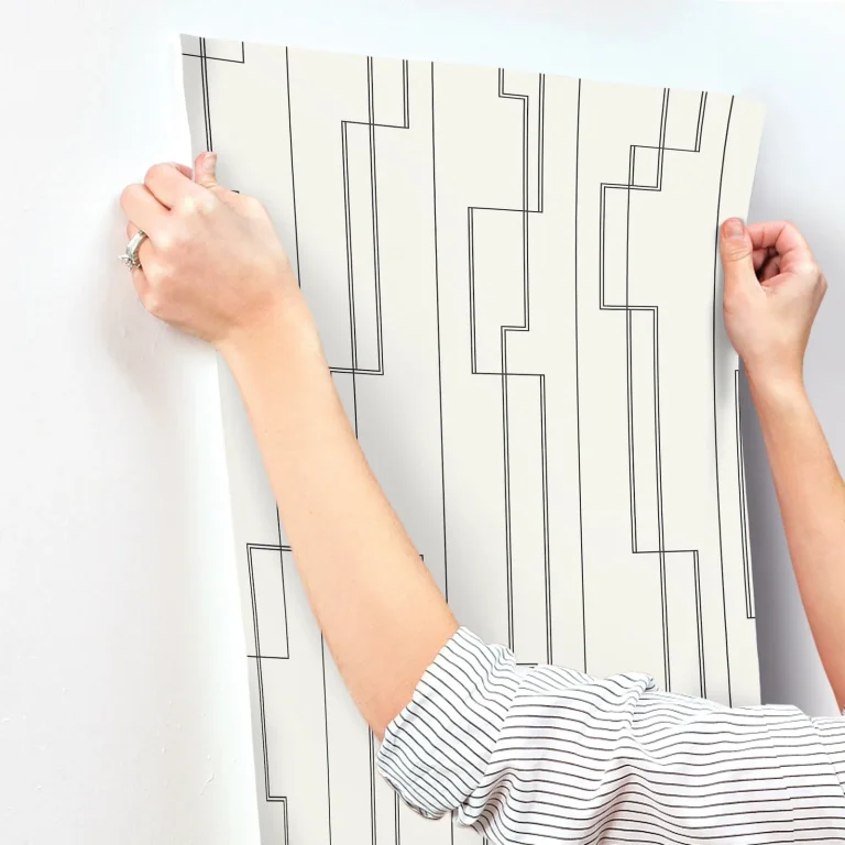 Anson Deco Detailing Wallpaper - Black — Image 3