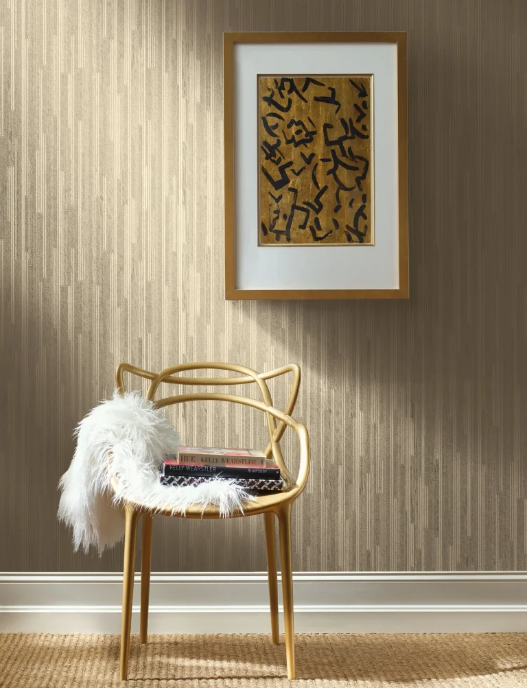 Vertical Plumb Wallpaper - Soft Gold — Image 5