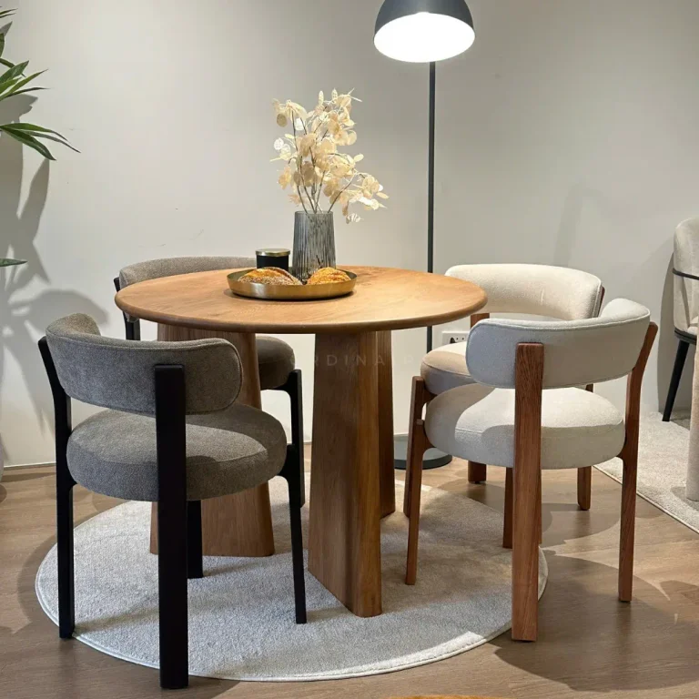 SORA DINING TABLE - SAMPLE SALE — Ảnh 2
