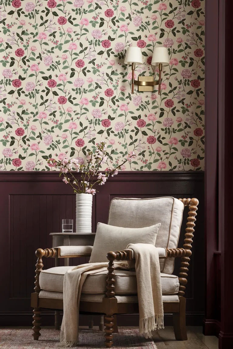 Rifle Paper Co. Roses Wallpaper - Linen — Image 6