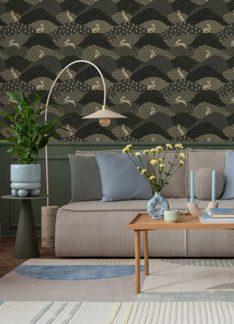 Peter Rabbit Fields Wallpaper - Black — Ảnh 4