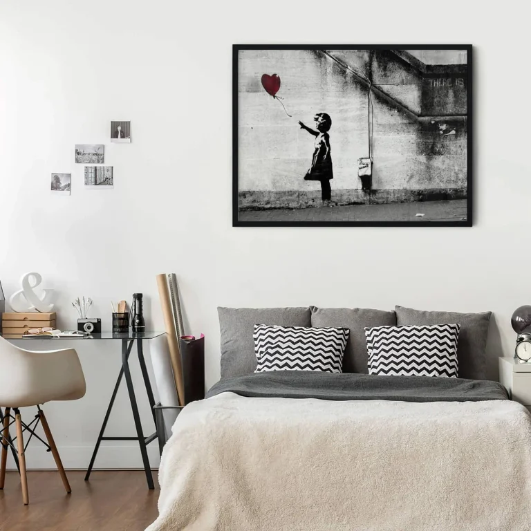 Banksy - "Girl With Balloon" Poster - 30 x 24cm — Ảnh 2