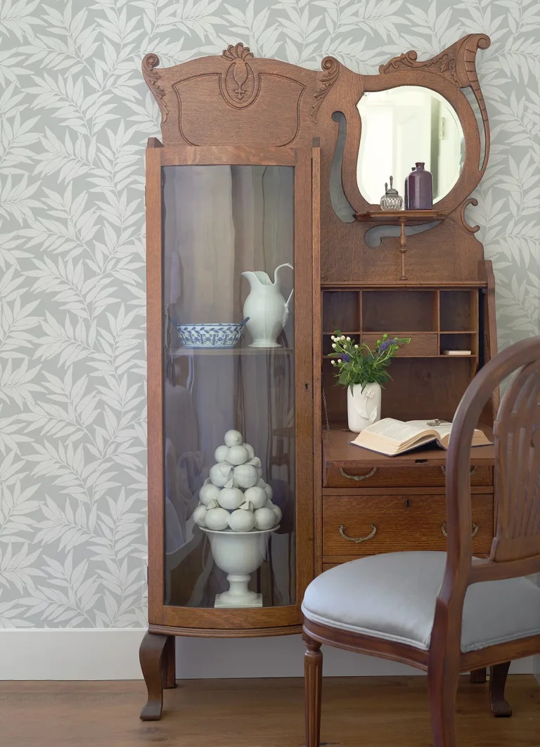 Morris Leaf Wallpaper - Light Grey — Ảnh 4