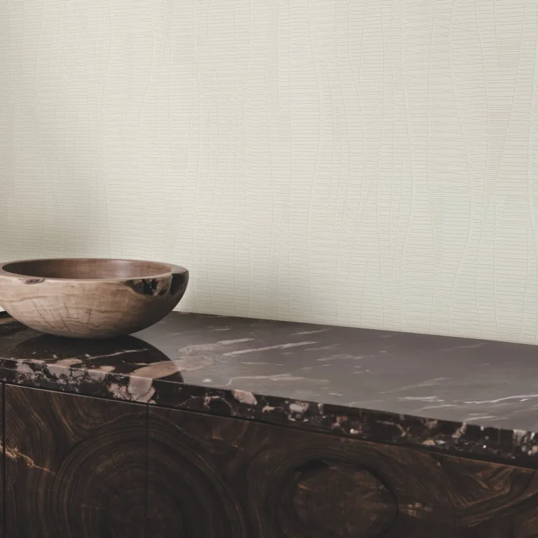 Amir Embossed Wallpaper - Light Grey