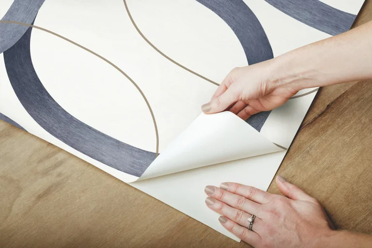 Candice Olson Interlock Peel and Stick Wallpaper - Navy — Ảnh 7