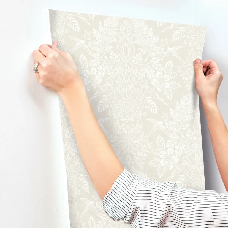 Chris Loves Julia Finch Woodland Damask Wallpaper - Ivory — Image 6