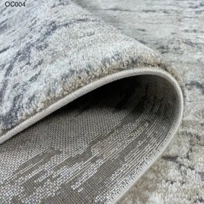 GRAVEN RUG