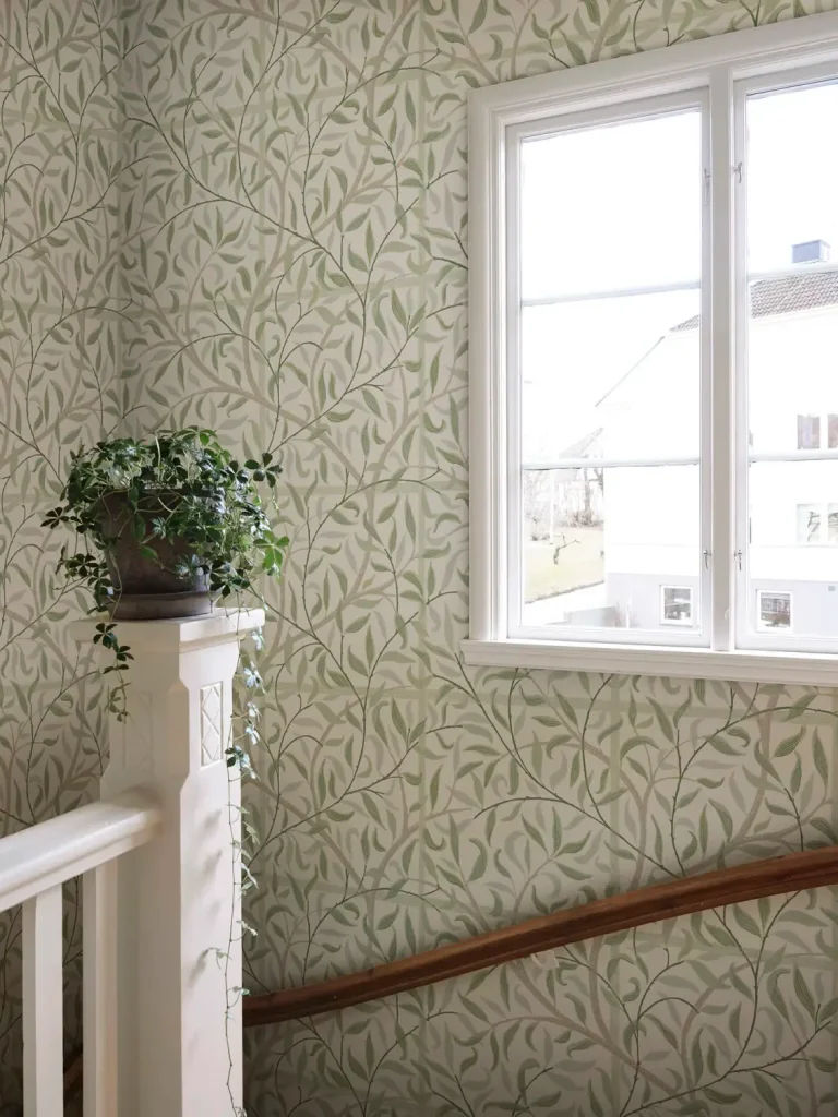 Emmie, Spring Green — Image 3