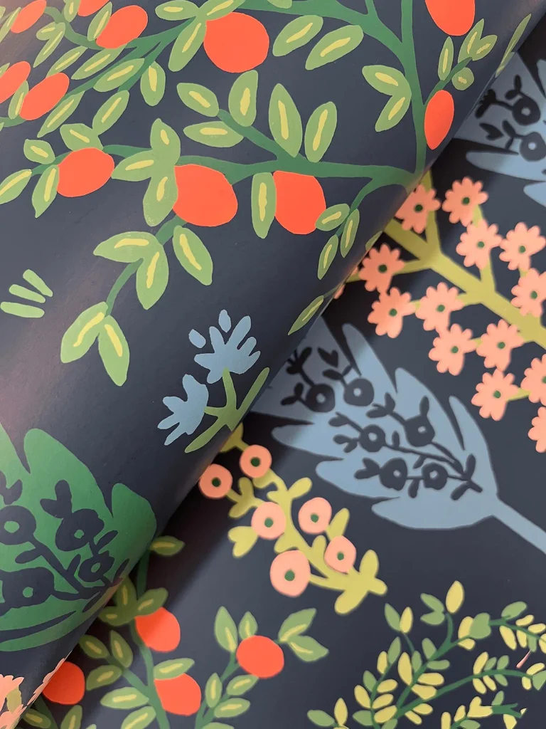 Rifle Paper Co. Fenna Wallpaper - Navy Multi — Ảnh 2