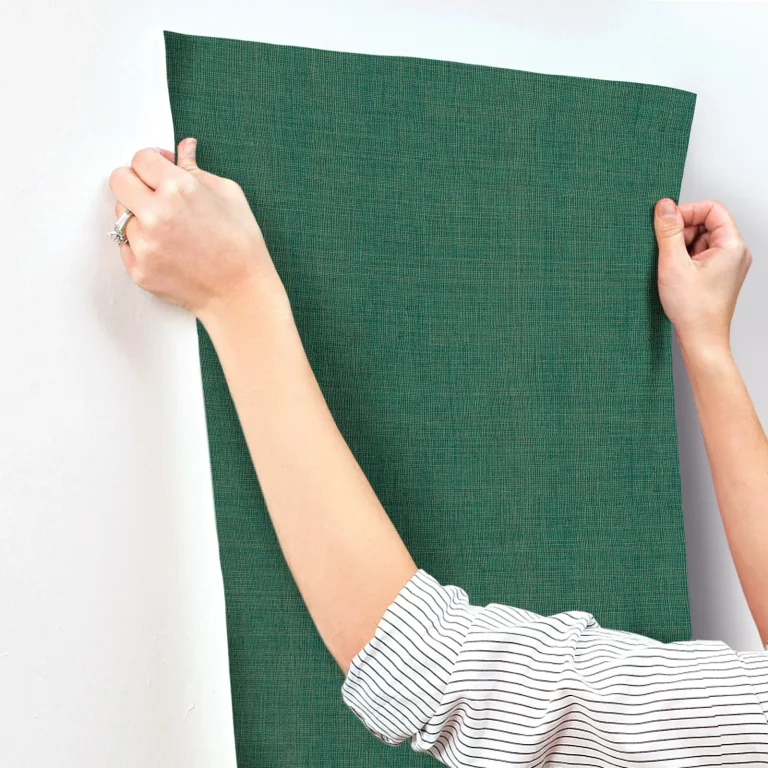 Alba Open Weave Wallpaper - Evergreen — Image 2