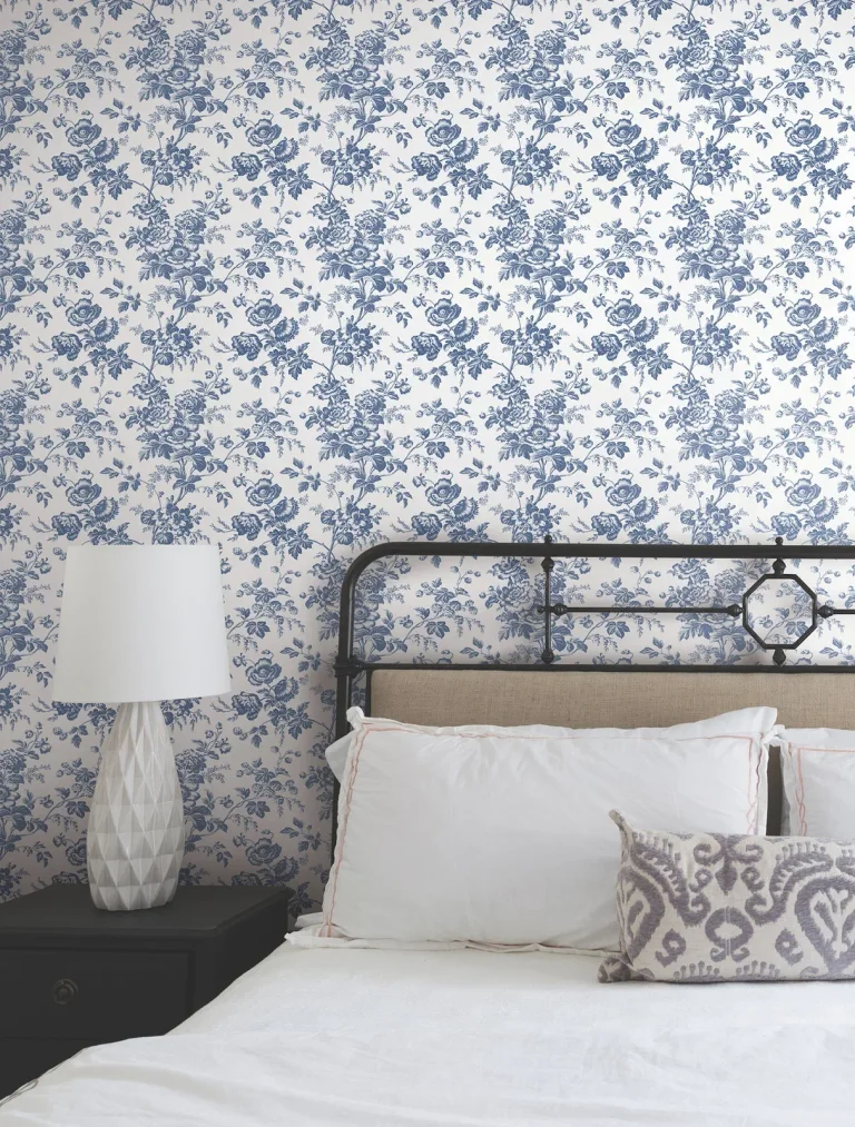 Anemone Toile Wallpaper - Navy — Ảnh 7