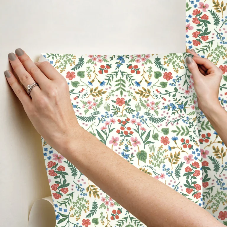 Rifle Paper Co. Wildwood Peel and Stick Wallpaper - Rose — Ảnh 6