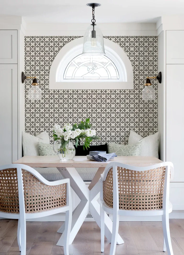 Chesapeake Remy Fleur Tile Wallpaper - Black — Ảnh 4