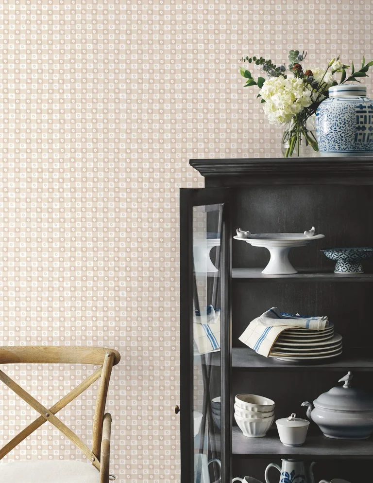 Rifle Paper Co. Daisy Gingham Floral Check Peel and Stick Wallpaper - Blush — Ảnh 5