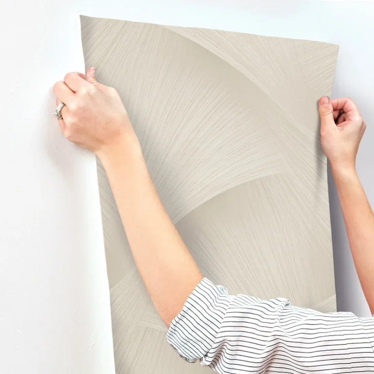 Etched Reeds Abstract Wallpaper - Beige — Image 4