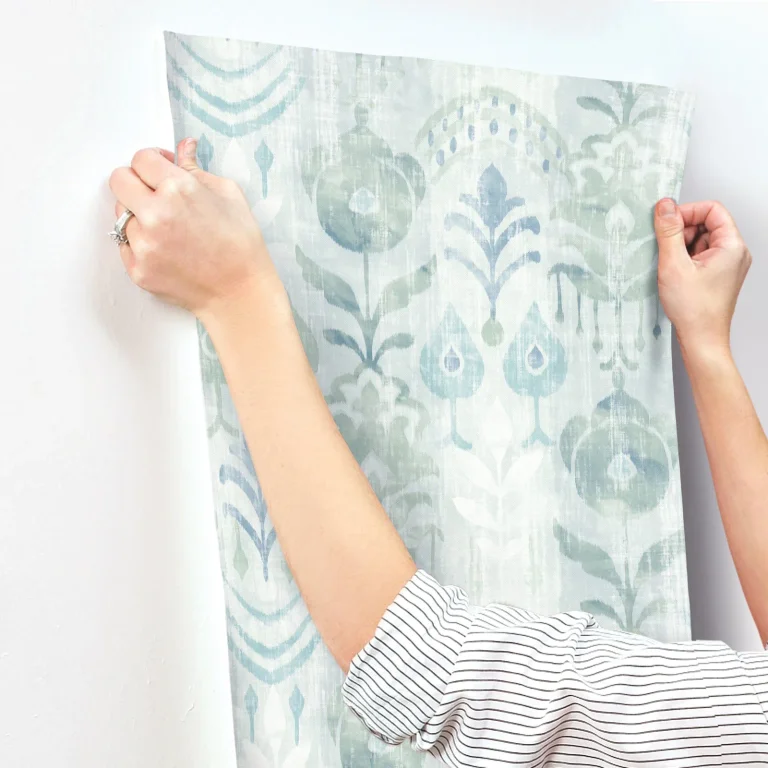 Pavord Floral Shibori Wallpaper - Green