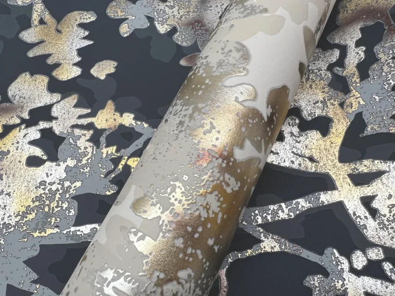 Shimmering Foliage Wallpaper - Black/Multi — Image 3