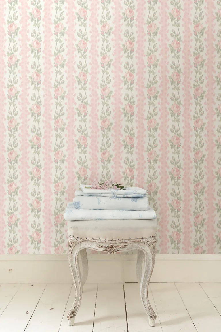 LoveShackFancy Blooming Heirloom Rose Stripe Wallpaper - Pink — Ảnh 2