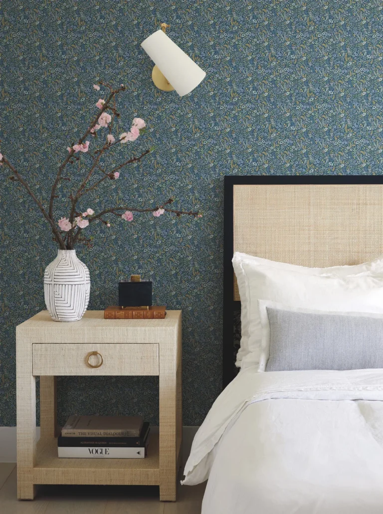 Rifle Paper Co. Tapestry Wallpaper - Indigo — Ảnh 3